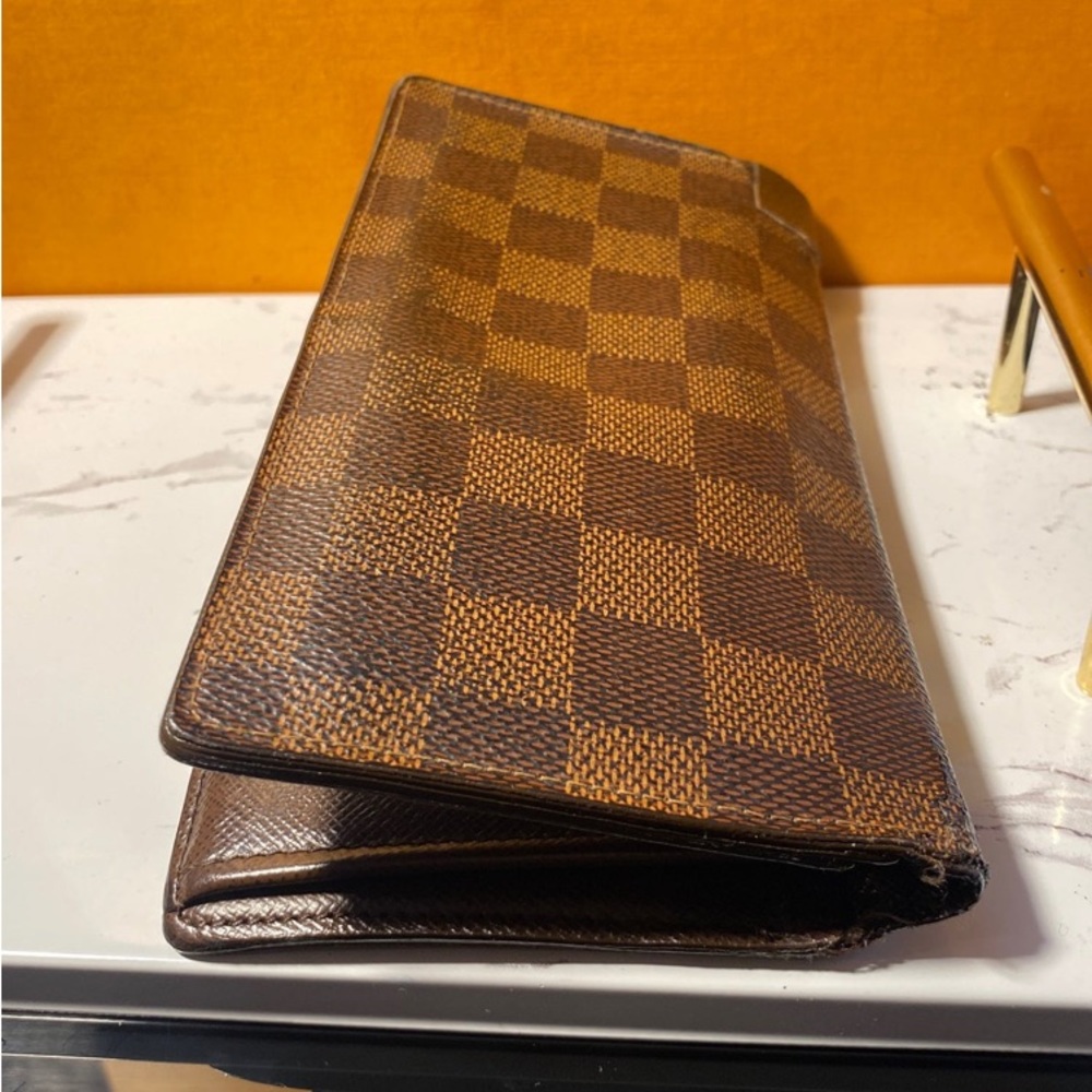 Authentic Louis Vuitton Damier Brazza Wallet - Picture 7 of 14
